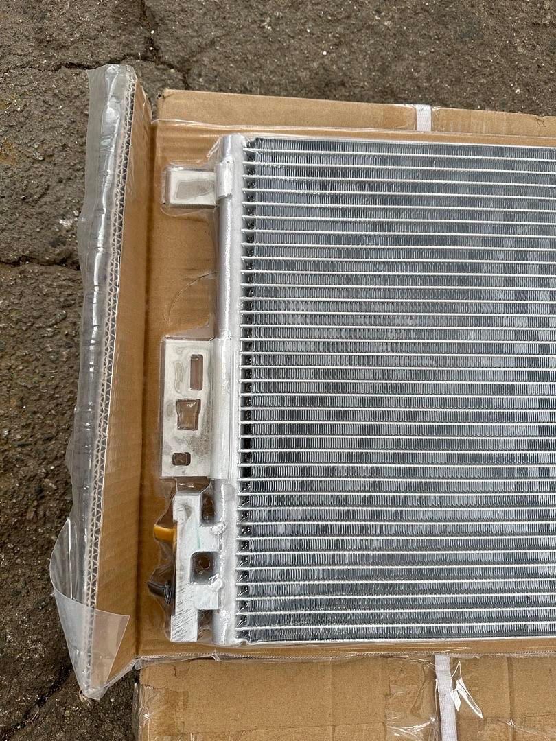 Aluminum air conditioning A/C Condenser chevy Cobalt 05-10 Pontiac G5 07-10 Pontiac pursuit 05-06 saturn ion 03-07 OEM-CDS-4718