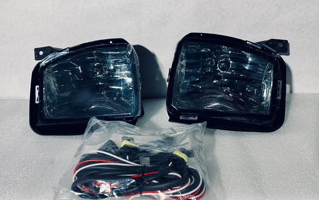 13-18 Dodge RAM 1500 Pair Smoked Lens Front Bumper Fog Light FL-ZTL-807-SM