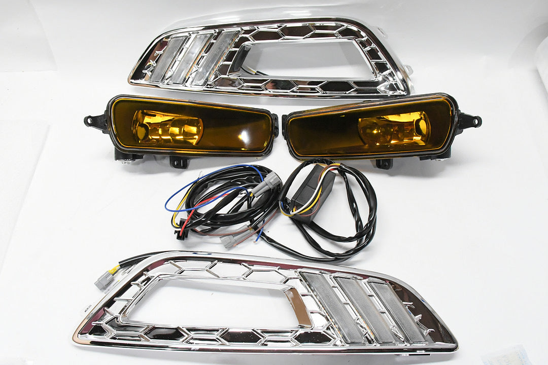 Chrome amber set of Fog Lights Enhanced visibility luz antiniebla cromado ámbar 15-17 Ford Focus Does Not Fit Electric Models FL-FF16-CH-Y