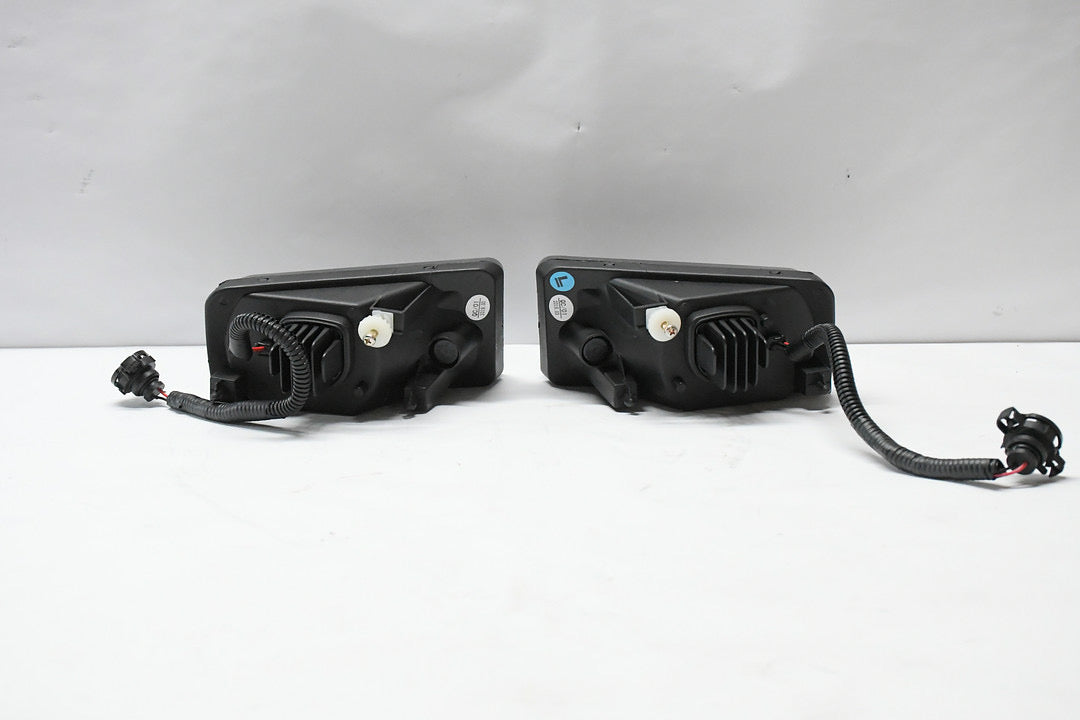 LED Fog Light With Switch 07-08 Escalade /07-13 Avalanche / 07-15 Silverado FL-ZTL-262-SM