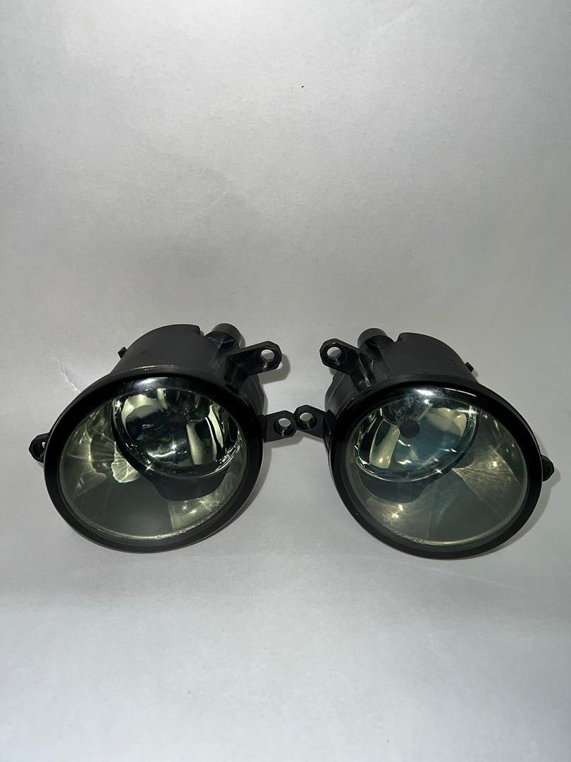 Smoked Fog Lights with Bezel and Switch, luz antiniebla  06-08 Toyota Yaris 3dr Wj30-0073-11